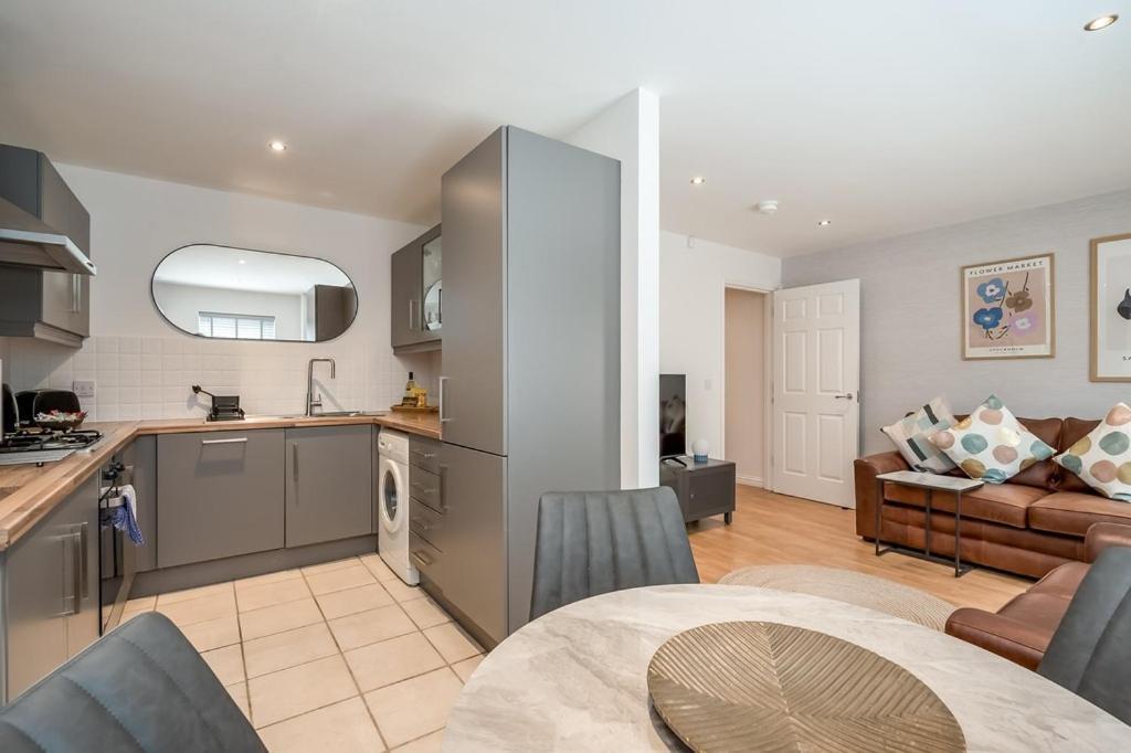 Central Belfast Apartments Chill R&R Exteriör bild